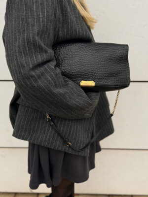 Torebka skórzana Burberry Shoulder Bag Signature Chain