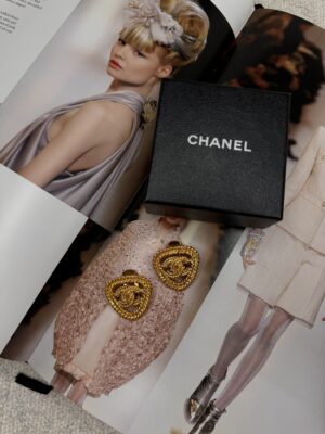 Klipsy Chanel vintage