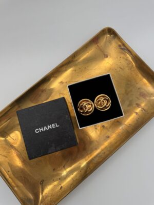 Klipsy Chanel 93 rok