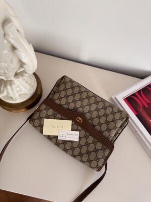 Torebka Gucci Supreme Shoulder Bag
