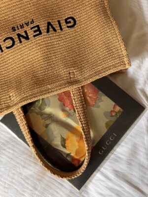 Jedwabna Apaszka Gucci Flora