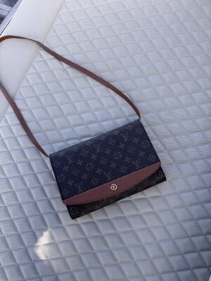 Torebka Louis Vuitton Bordeaux