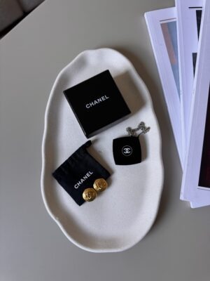 Klipsy Chanel pozłacane 95 rok