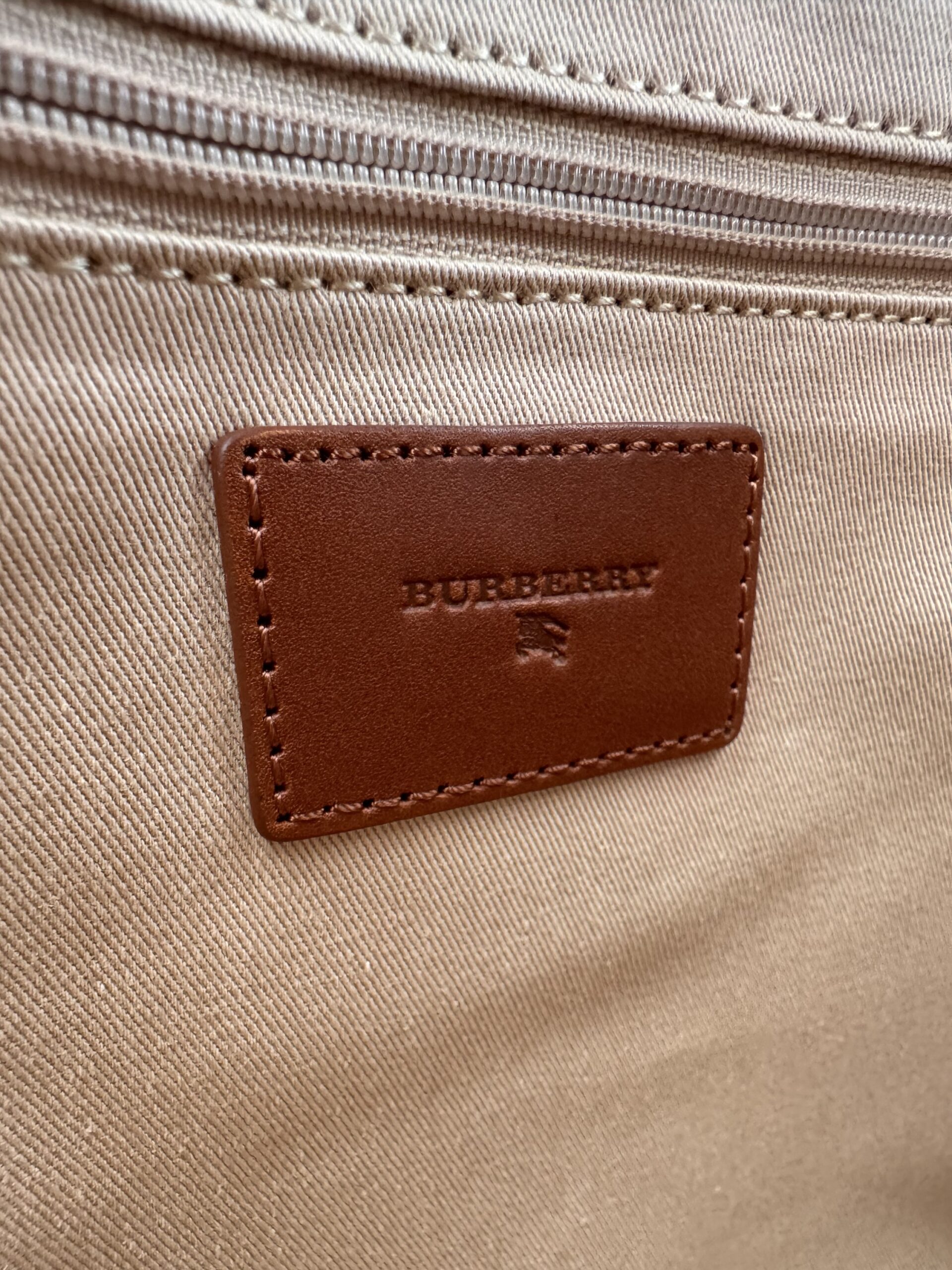 Torebka Burberry - obrazek 27