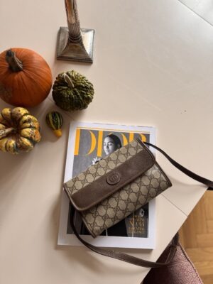 Gucci Pochette GG Canvas Shoulder/Crossbody Bag