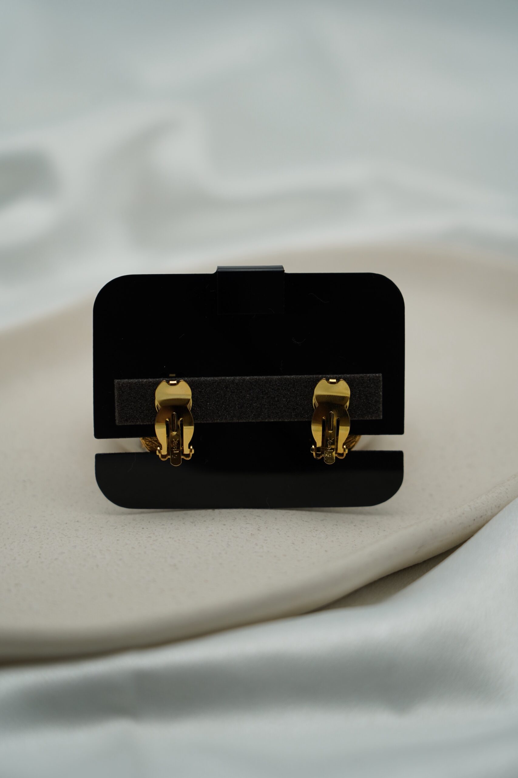 Klipsy YSL Yves Saint Laurent z oryginalnym opakowaniem - obrazek 4