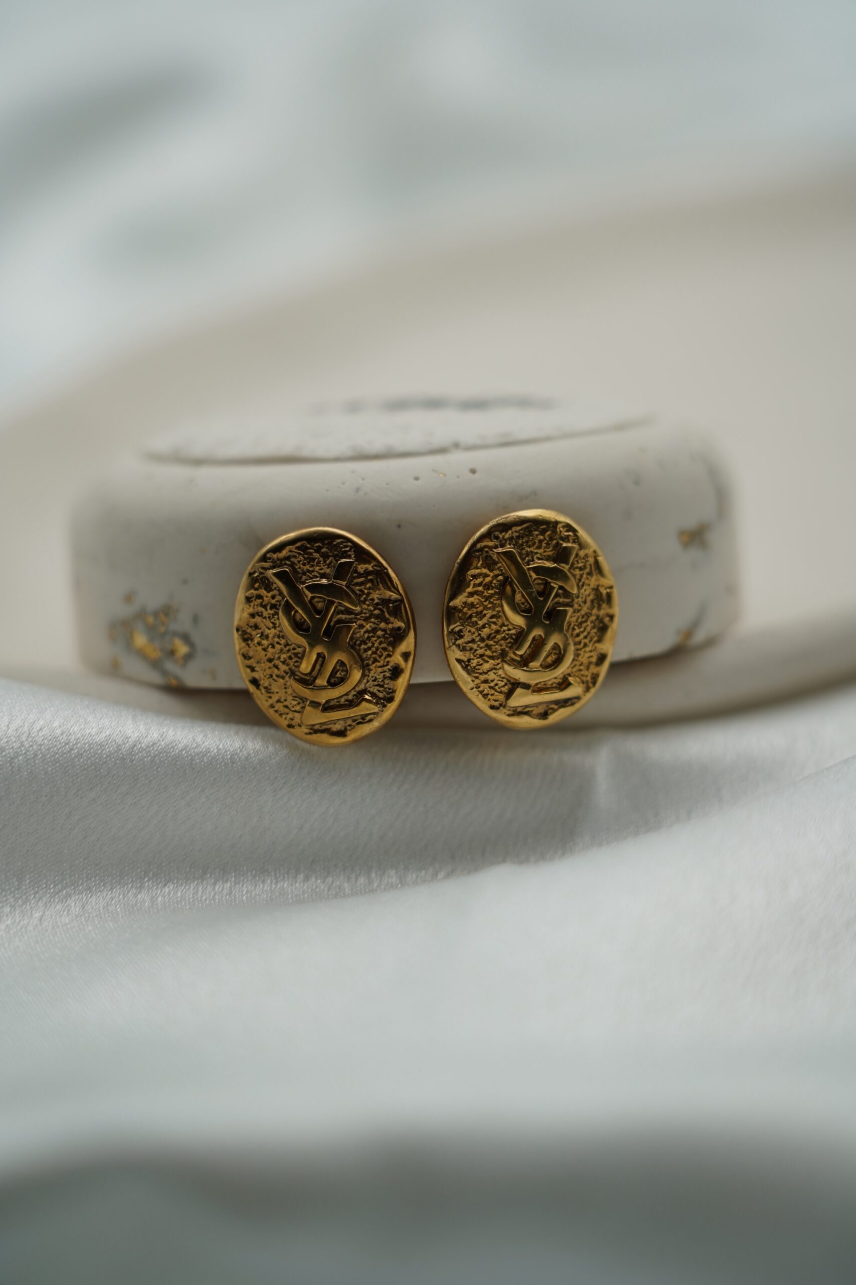 Klipsy YSL Yves Saint Laurent z oryginalnym opakowaniem - obrazek 5