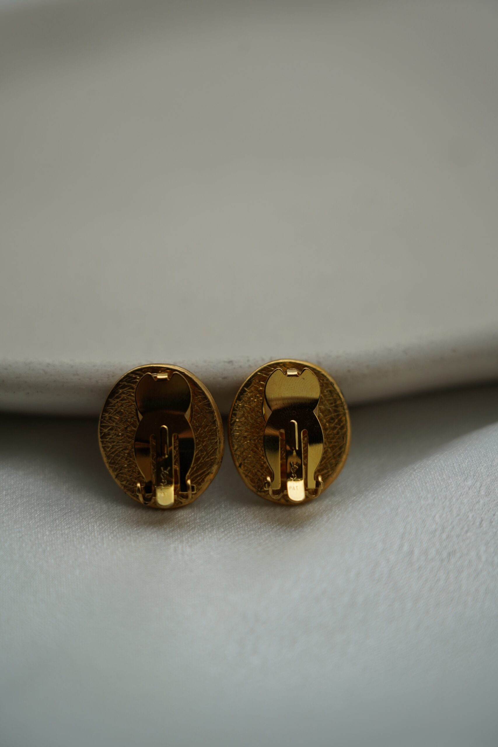 Klipsy YSL Yves Saint Laurent z oryginalnym opakowaniem - obrazek 6