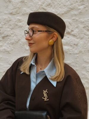 Broszka YSL Yves Saint Laurent wysadzana kryształkami