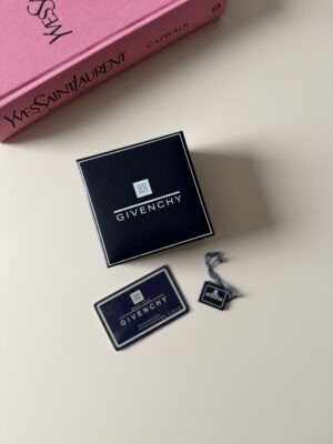 Złoty zegarek Givenchy (pełen komplet)
