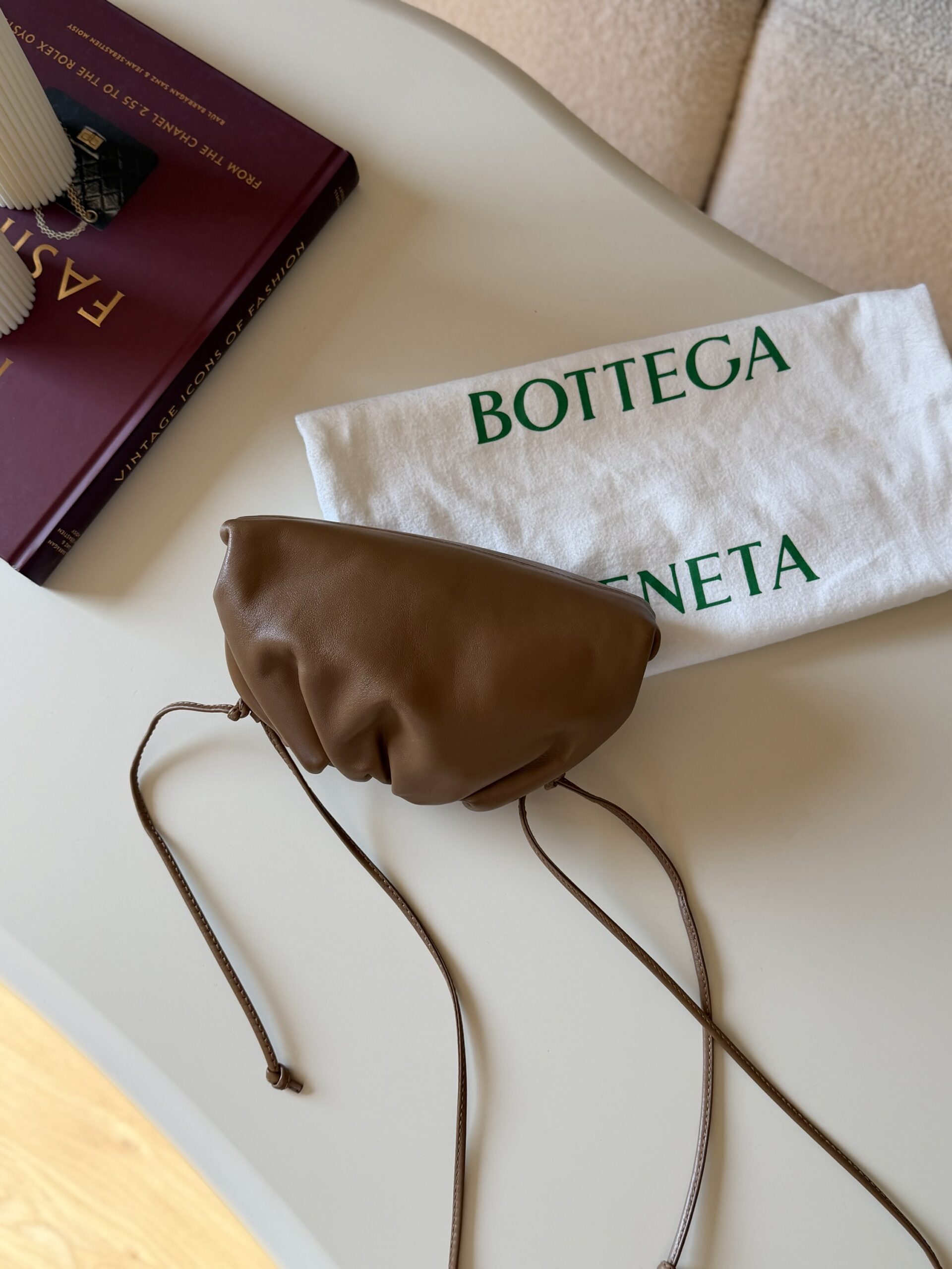 Bottega Veneta Mini Clutch Bag - obrazek 2