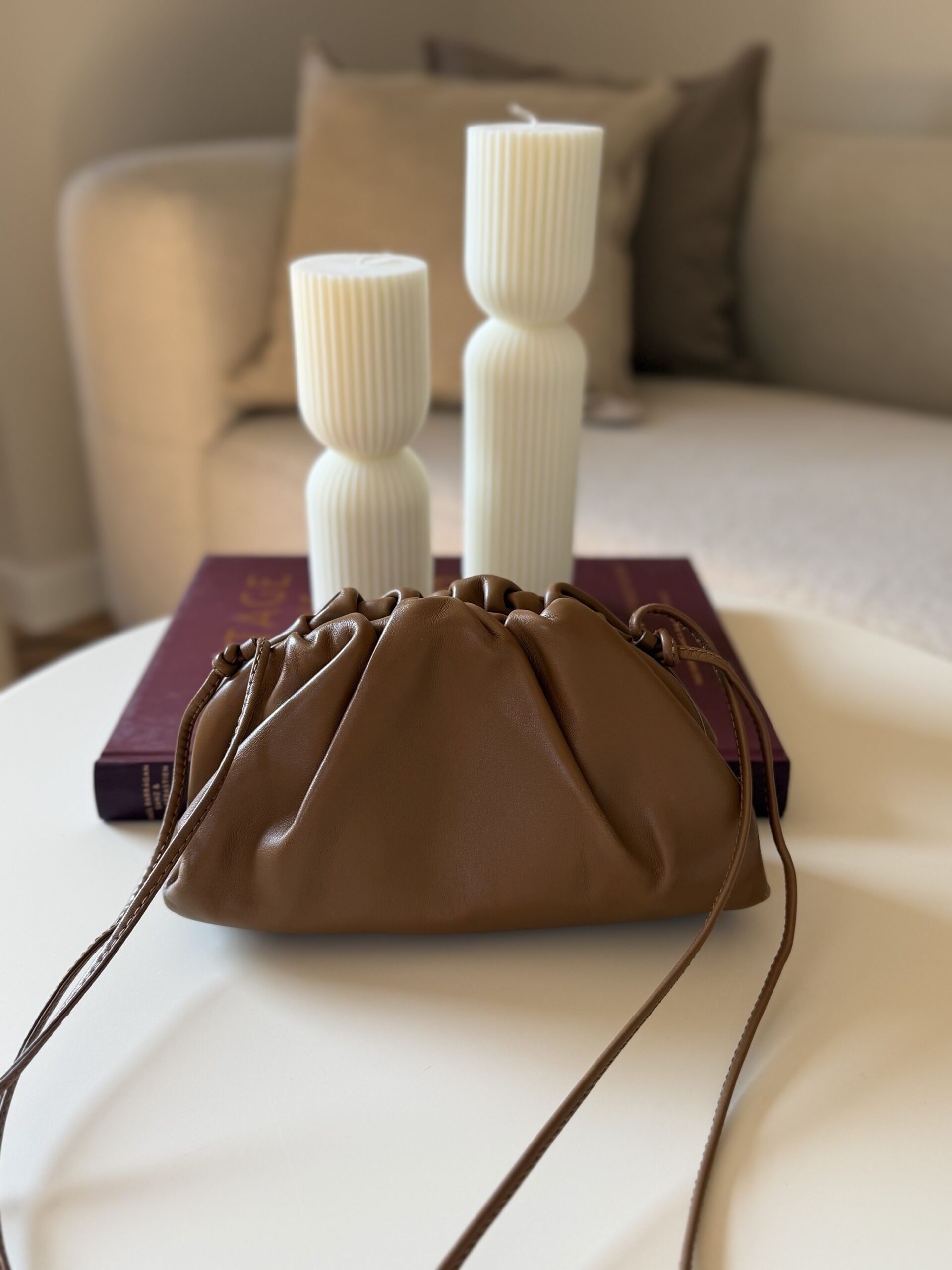 Bottega Veneta Mini Clutch Bag - obrazek 4