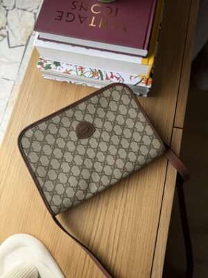 Gucci GG Supreme Shoulder Bag