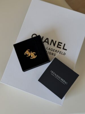 Klipsy Chanel Turnlock CC 24-karat (mniejsze)