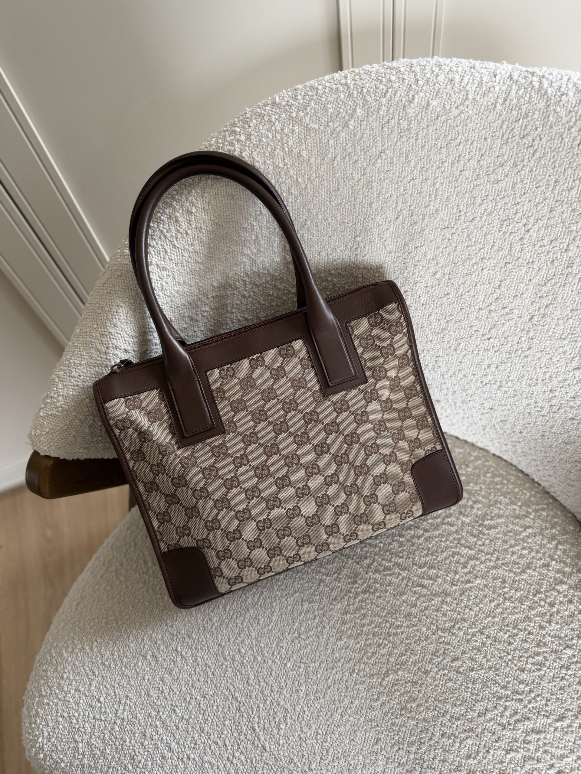 Gucci GG Canvas Tote Bag - obrazek 6