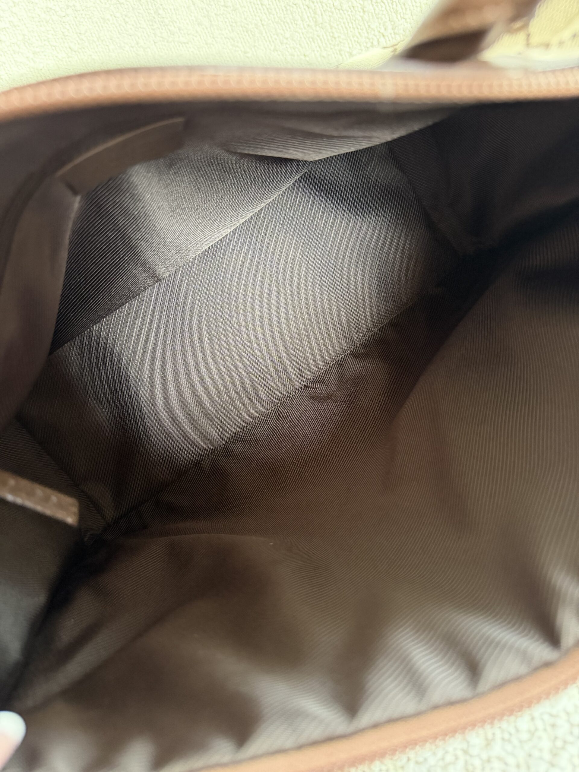 Gucci GG Canvas Tote Bag - obrazek 25