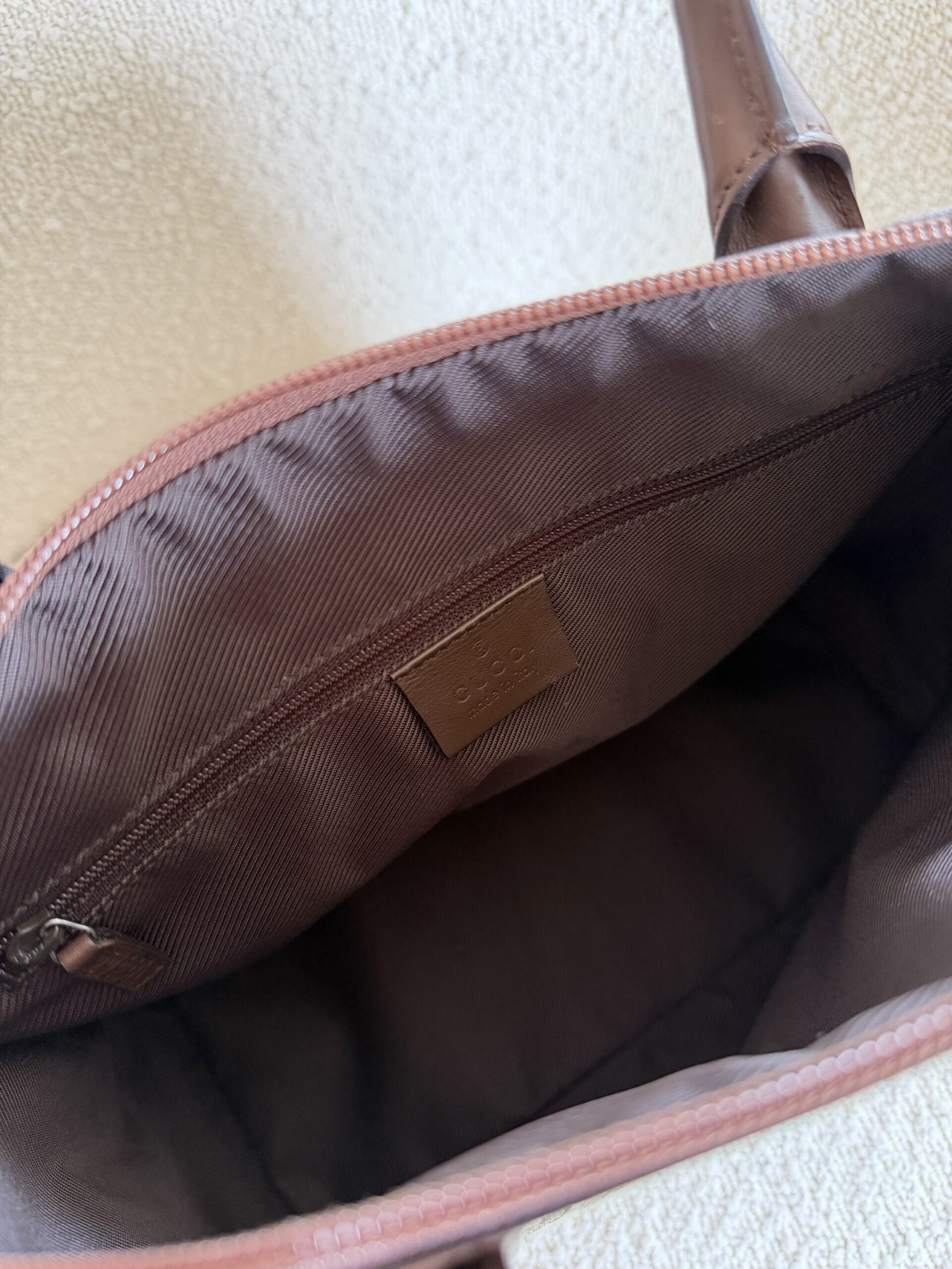 Gucci GG Canvas Tote Bag - obrazek 28