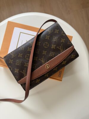 Torebka Louis Vuitton Bordeaux