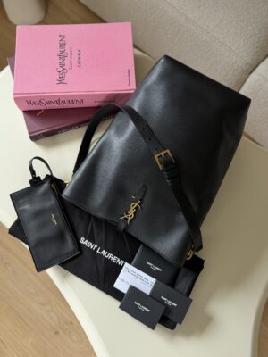 Saint Laurent Le 5 à 7 Bea Large