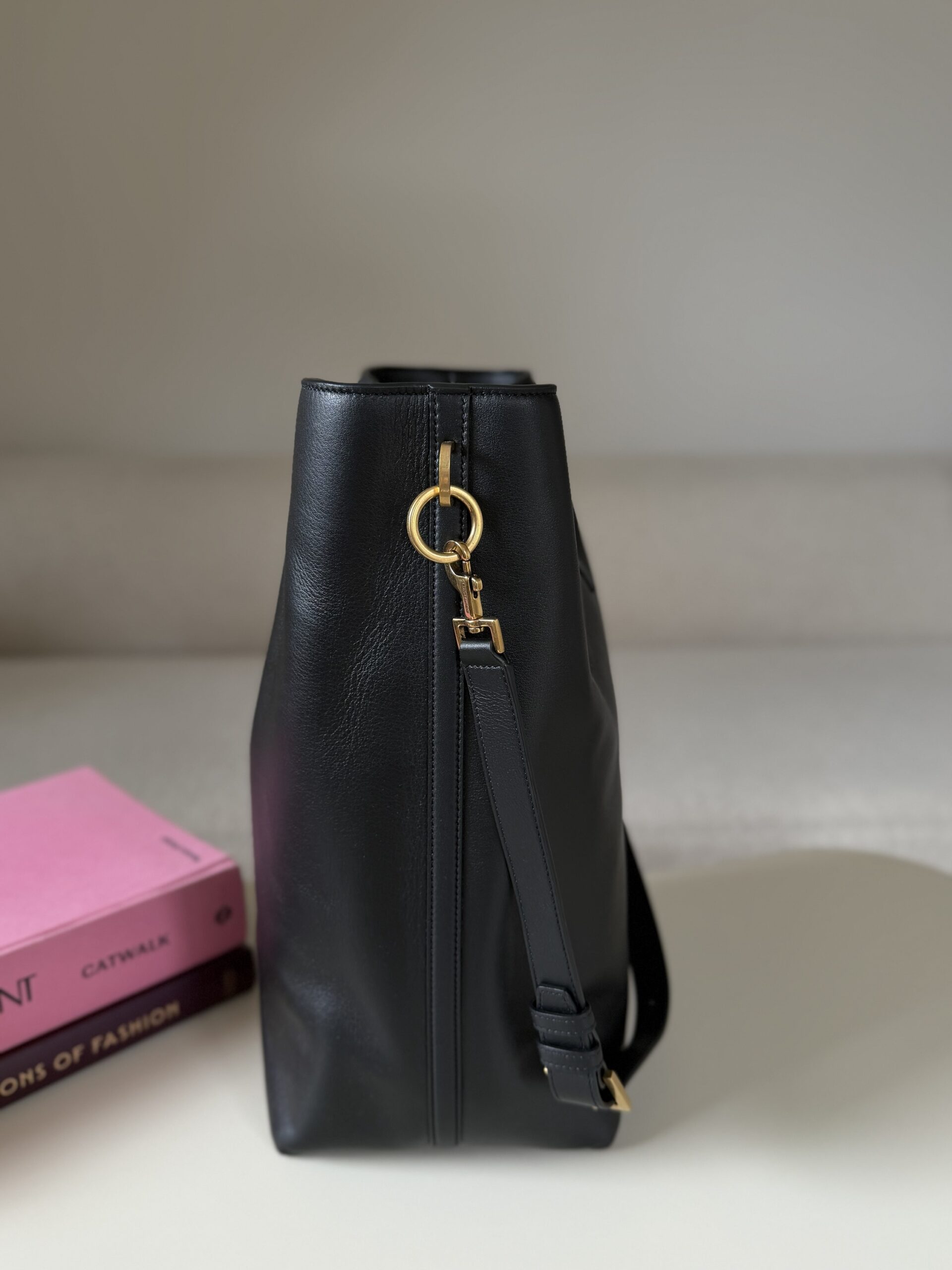 Saint Laurent Le 5 à 7 Bea Large - obrazek 11
