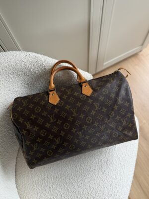 Louis Vuitton Speedy 40