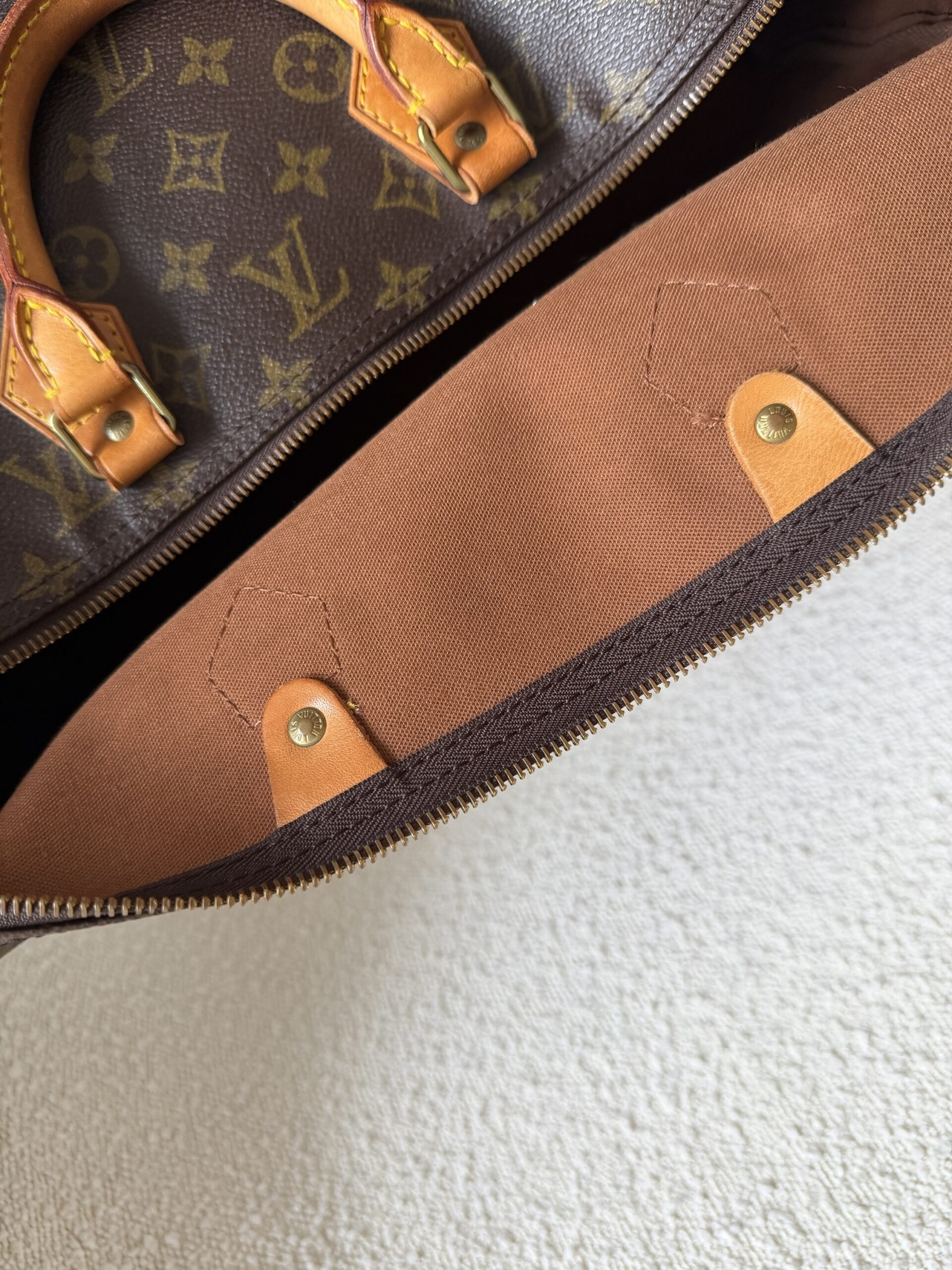 Louis Vuitton Speedy 40 - obrazek 37