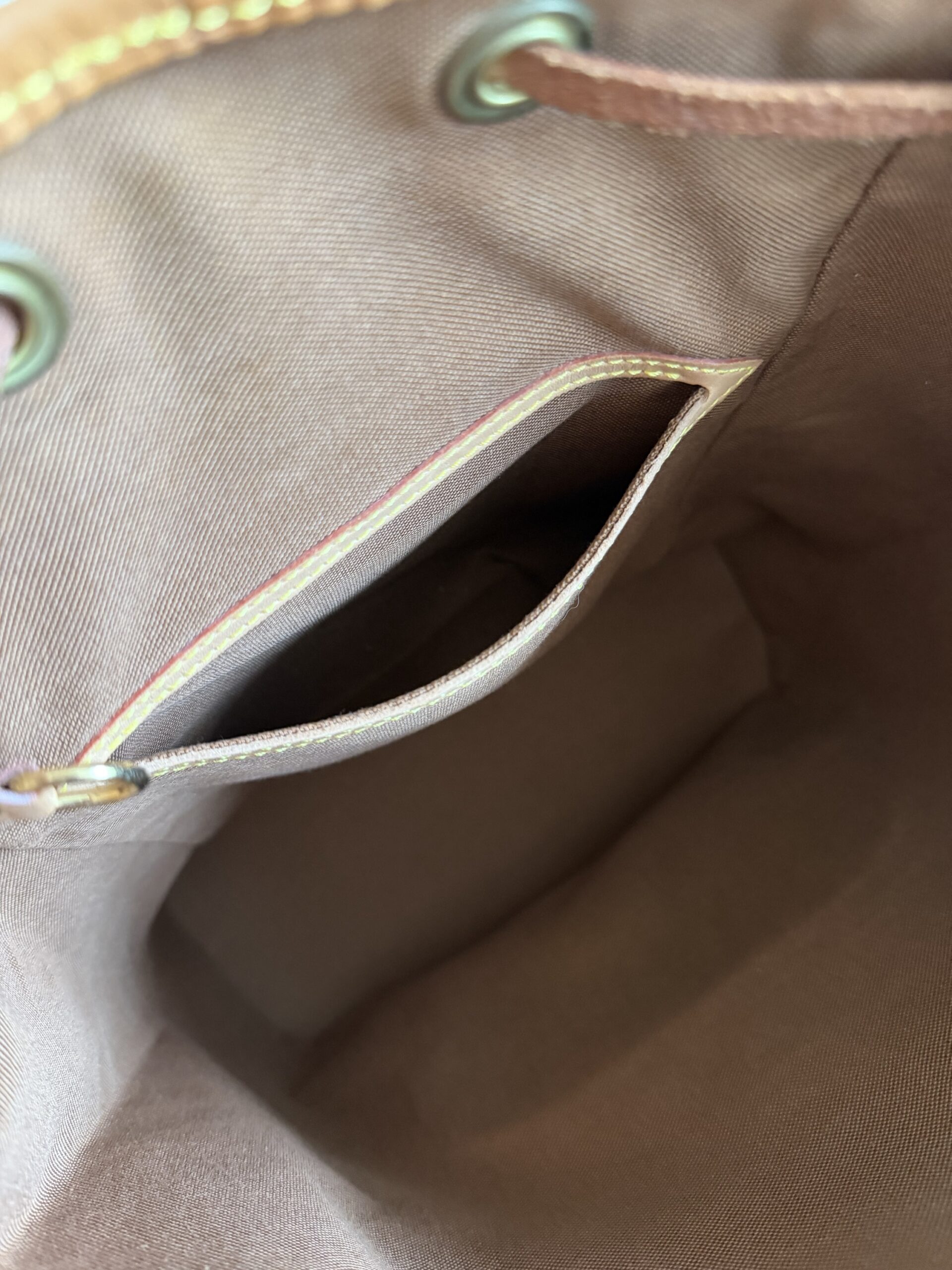 Plecak Louis Vuitton Montsouris MM Monogram - obrazek 41
