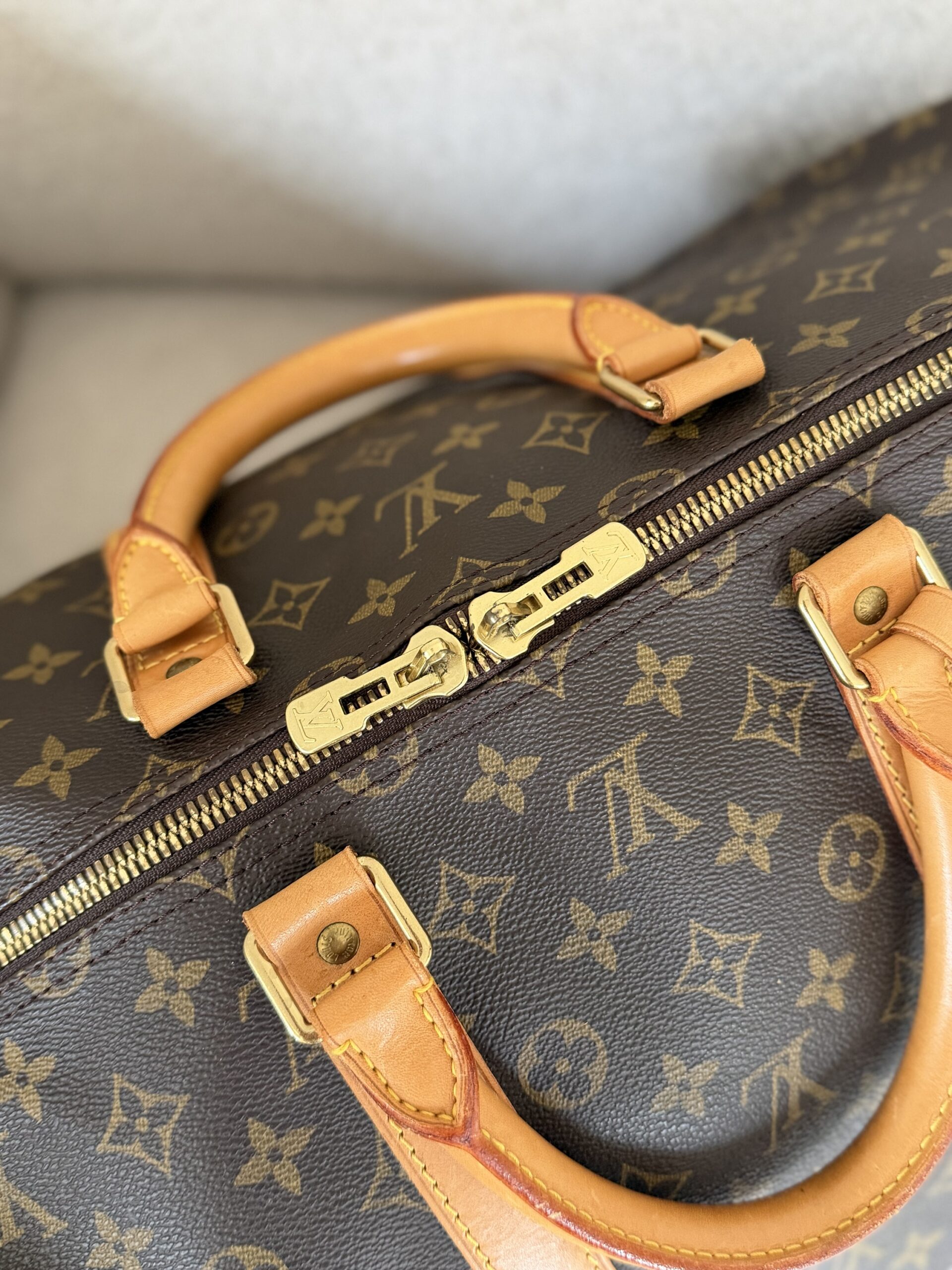 Louis Vuitton Keepall 55 z paskiem - obrazek 12
