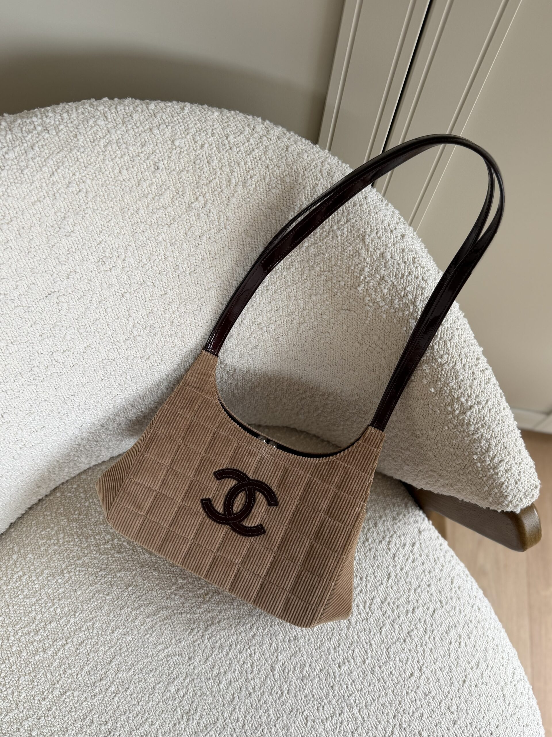 Torebka Chanel sztruksowa 2000-2002 - obrazek 8
