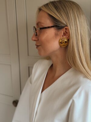 Duże okrągłe klipsy Chanel CC