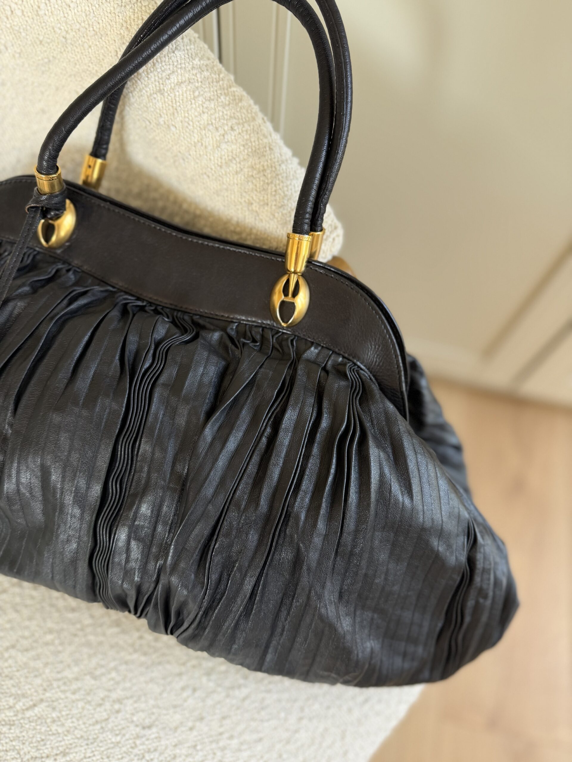 Torebka Dolce & Gabbana plisowana skóra - obrazek 10