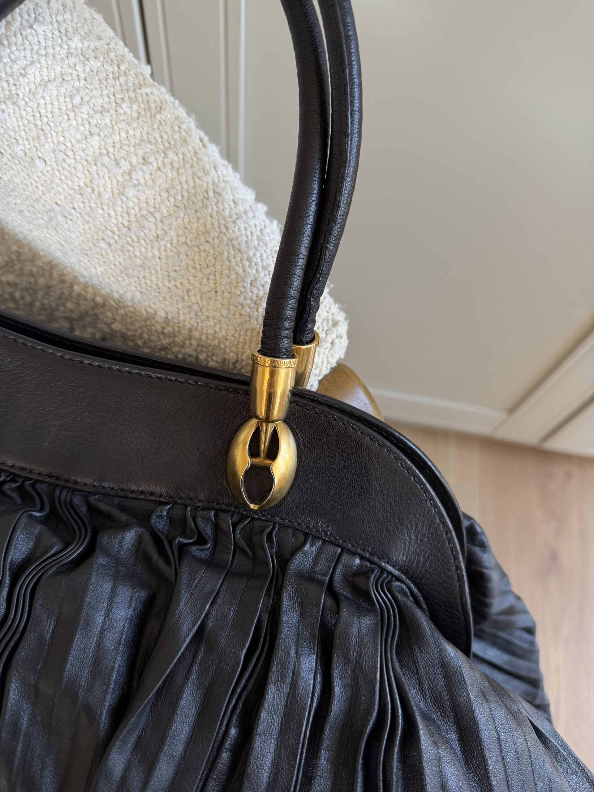Torebka Dolce & Gabbana plisowana skóra - obrazek 11
