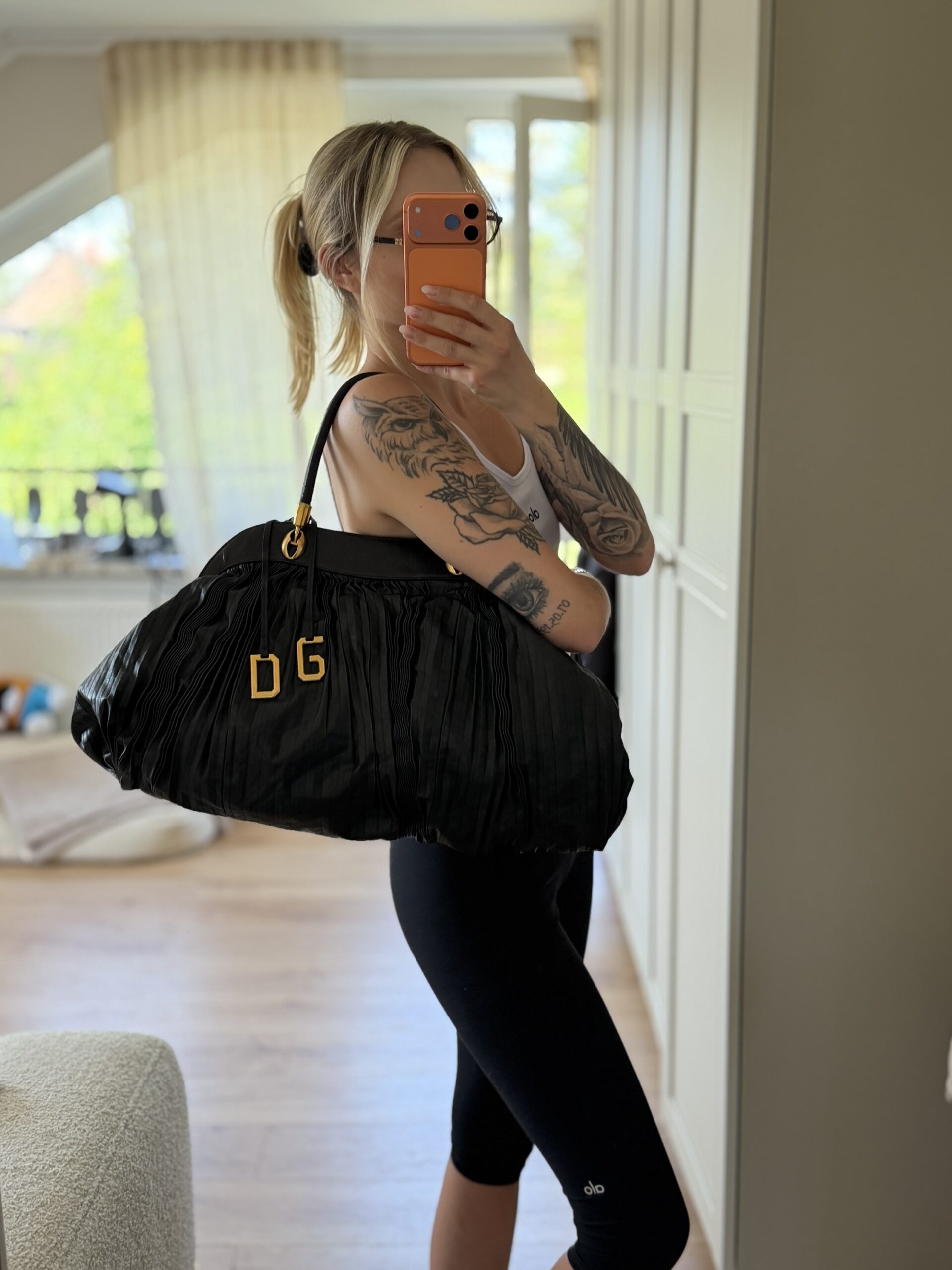 Torebka Dolce & Gabbana plisowana skóra - obrazek 2
