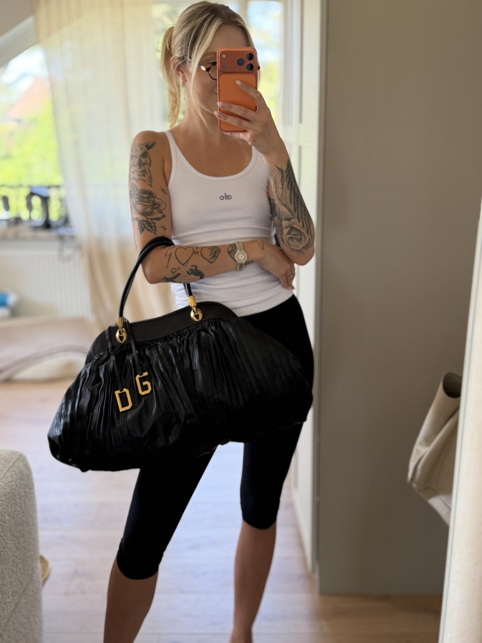 Torebka Dolce & Gabbana plisowana skóra - obrazek 3
