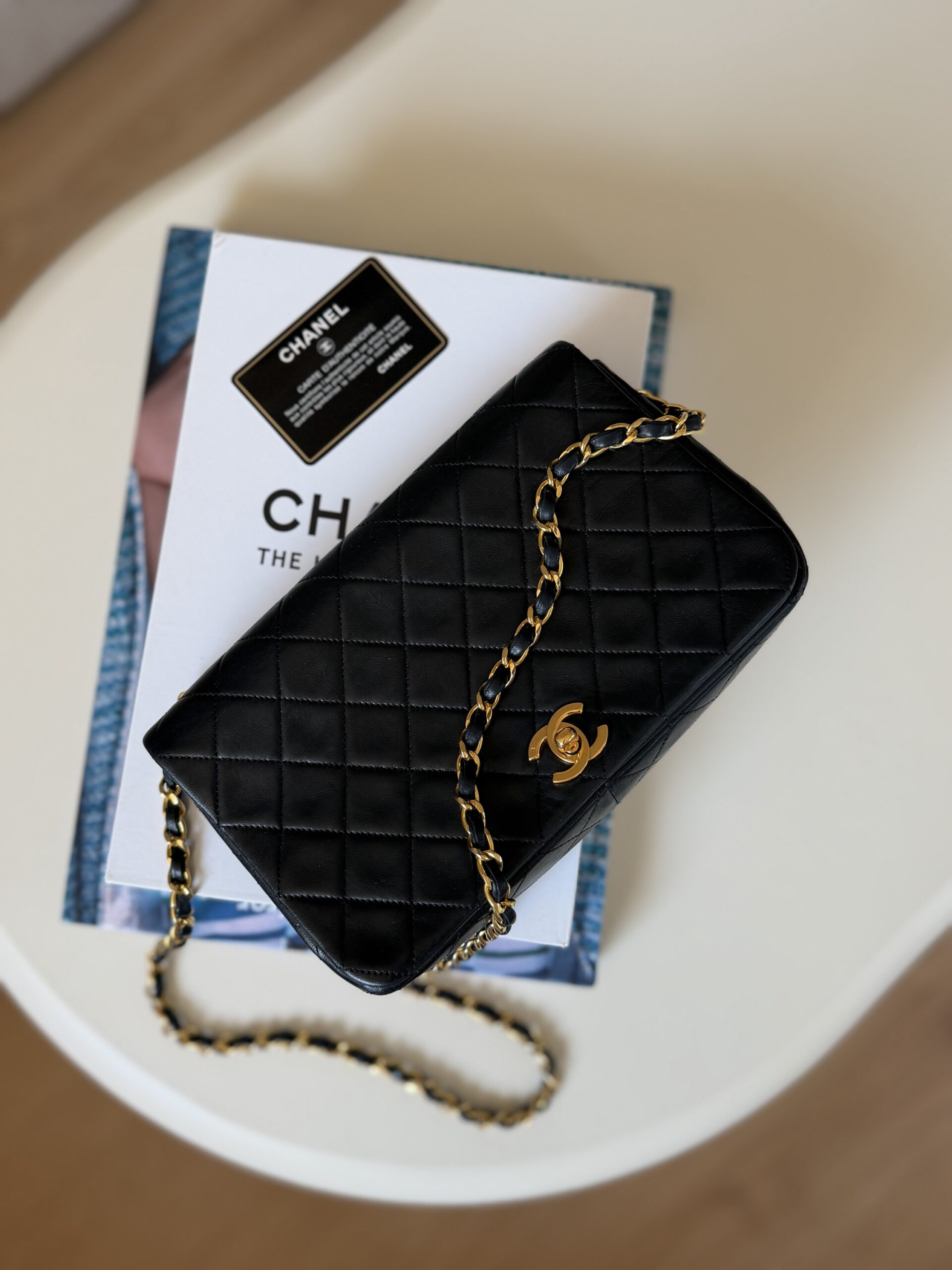 Chanel Full Flap Turnlock Bag 2011 - obrazek 8