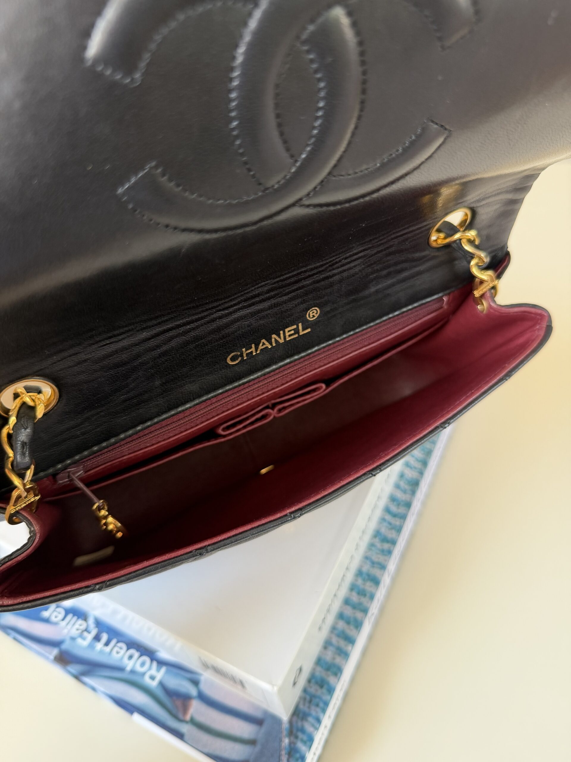 Chanel Full Flap Turnlock Bag 2011 - obrazek 35
