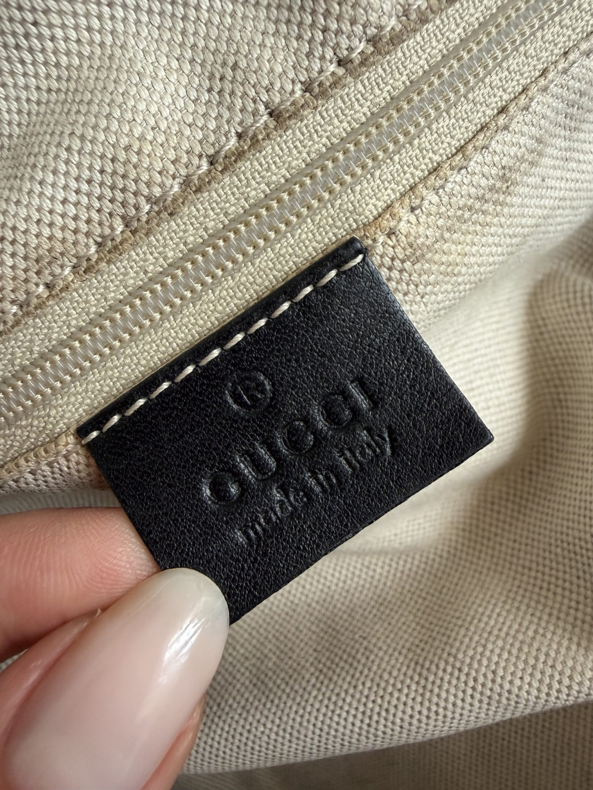 Gucci Guccissima Boston Sukey - obrazek 22