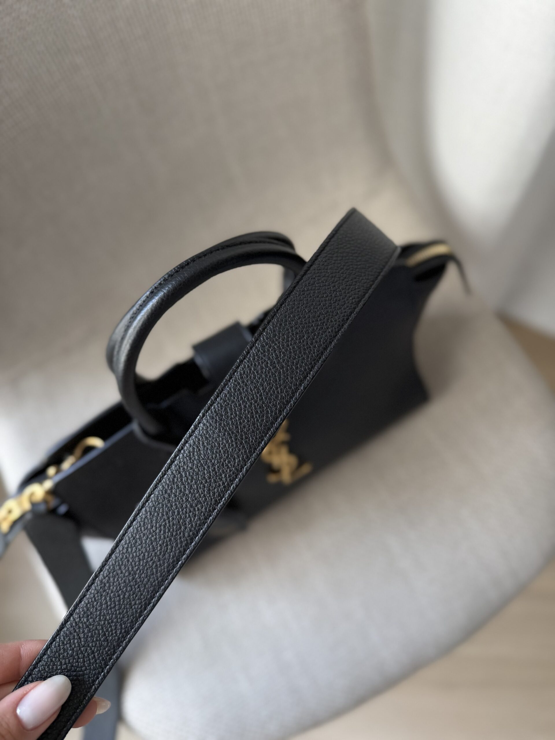 Saint Laurent Paris Cabas Bag - obrazek 23
