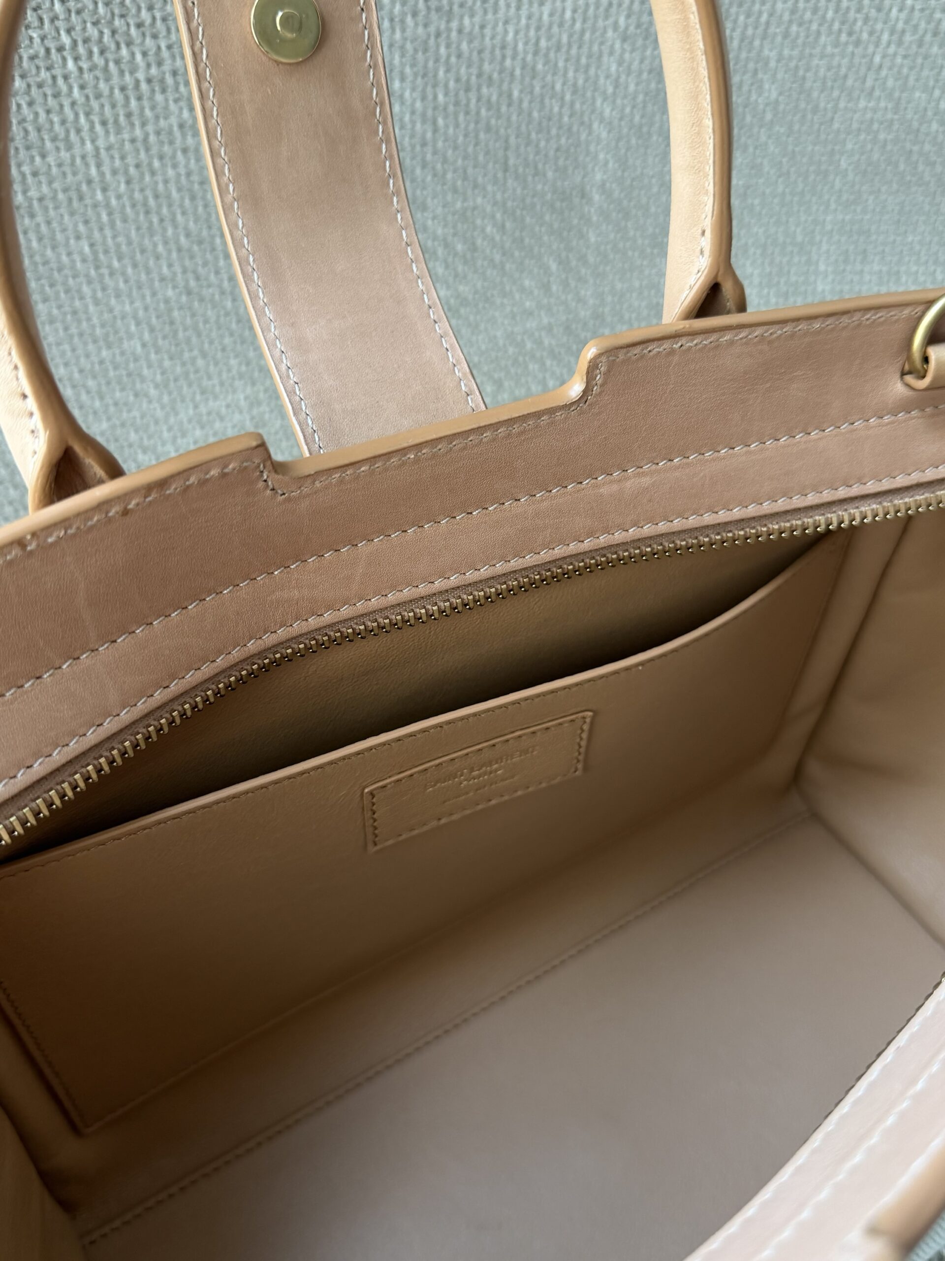 Saint Laurent Paris Cabas Bag - obrazek 35