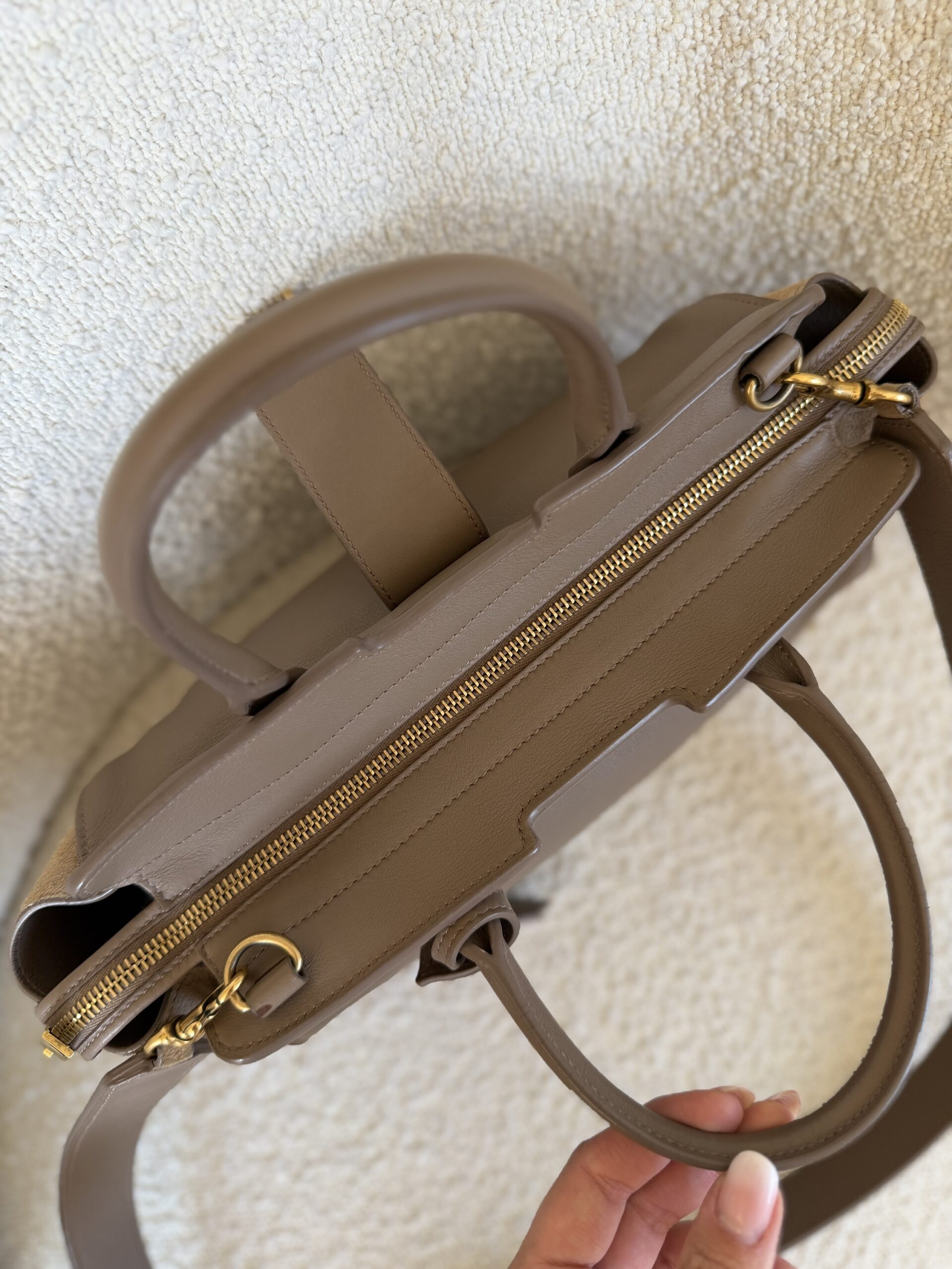 Saint Laurent Paris Cabas Bag Taupe - obrazek 38