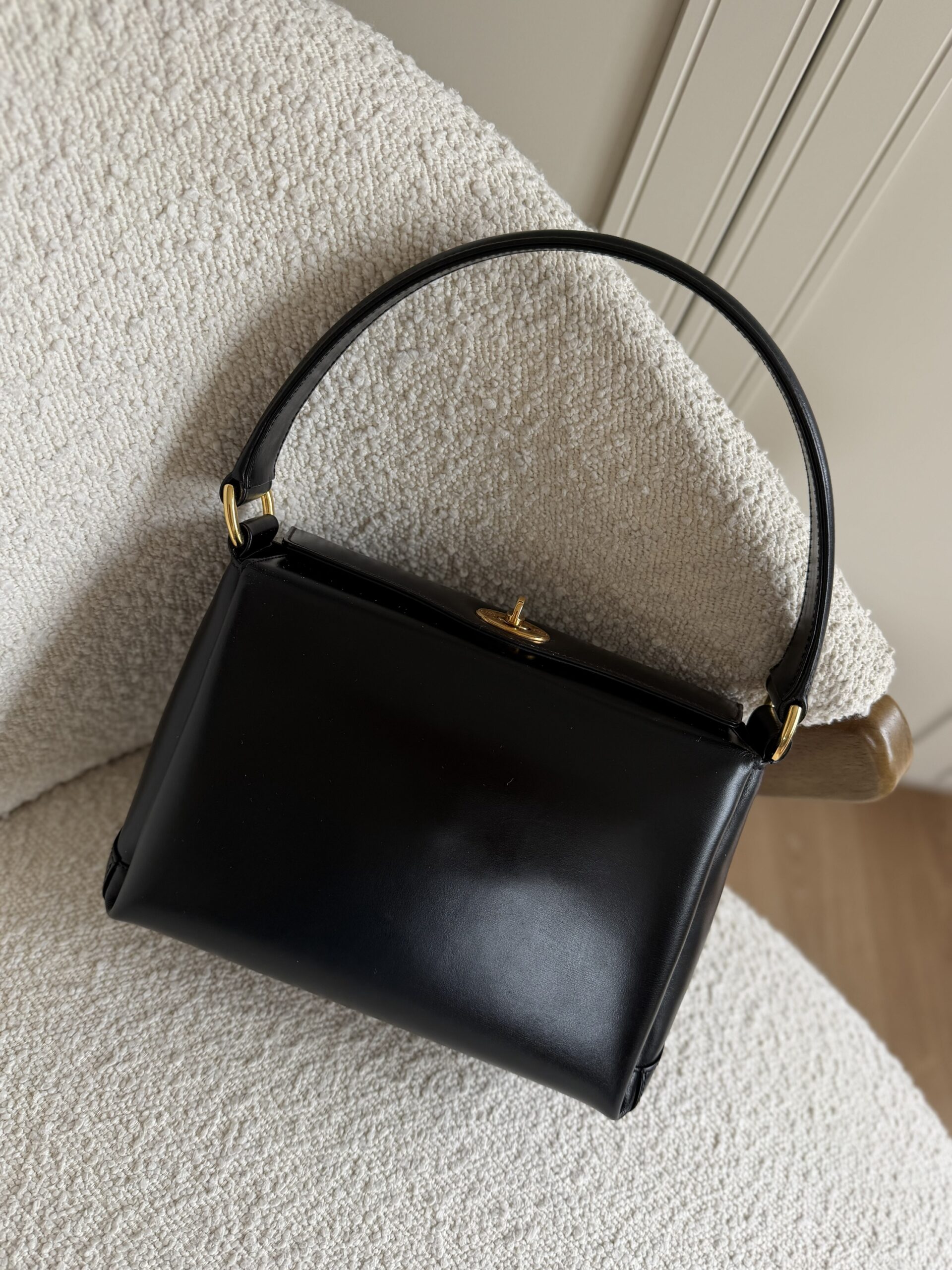 Elegancka torebka Gucci lata 80-te - obrazek 6