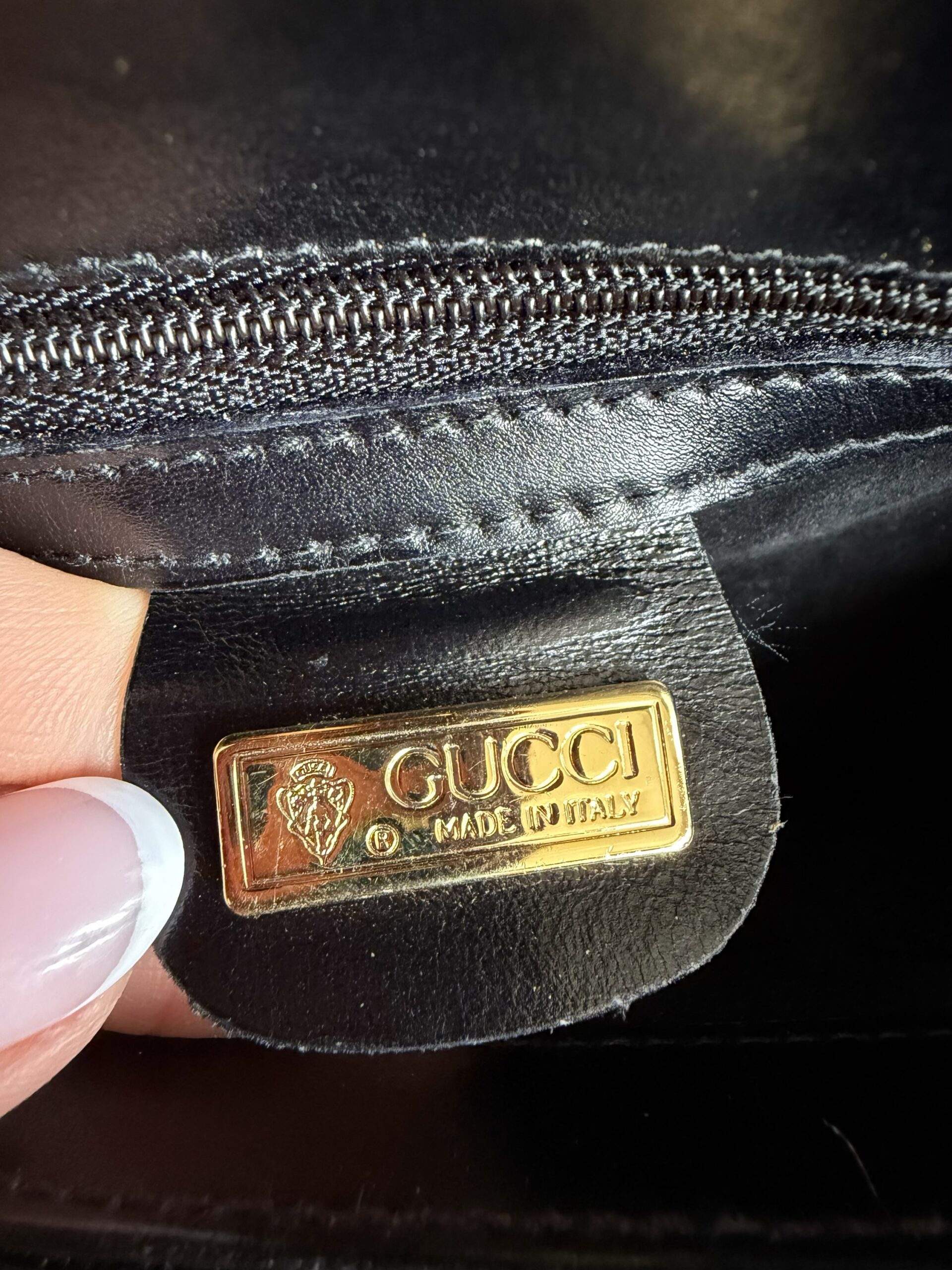 Elegancka torebka Gucci lata 80-te - obrazek 23