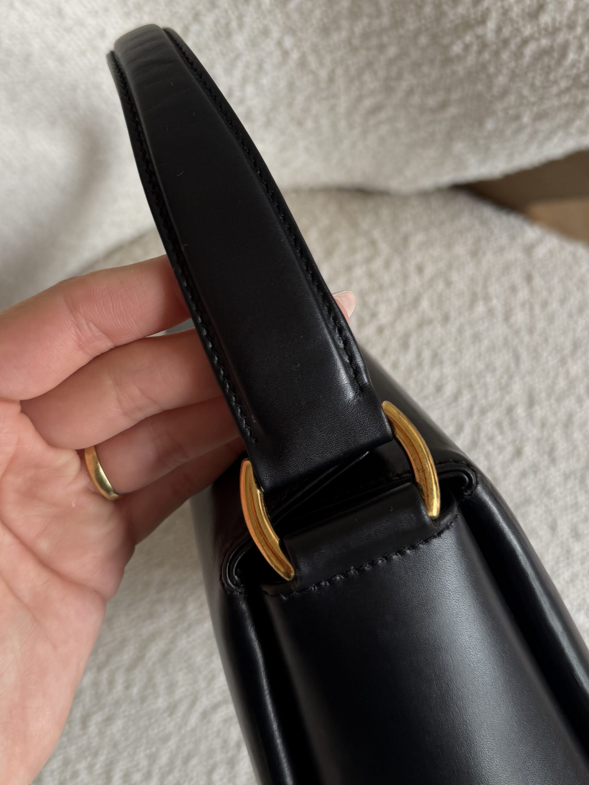 Elegancka torebka Gucci lata 80-te - obrazek 11