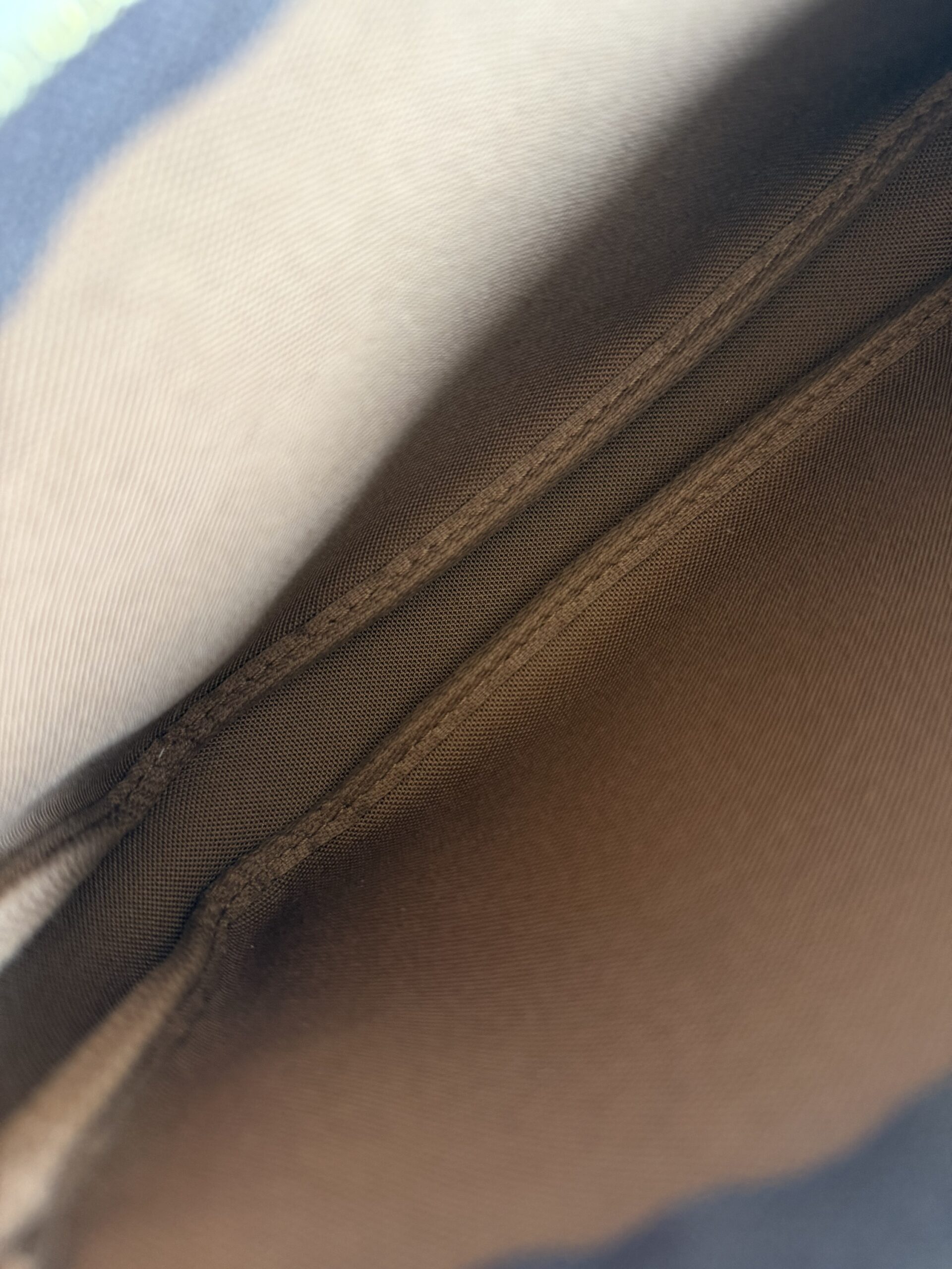 Louis Vuitton Monogram Pochette - obrazek 35