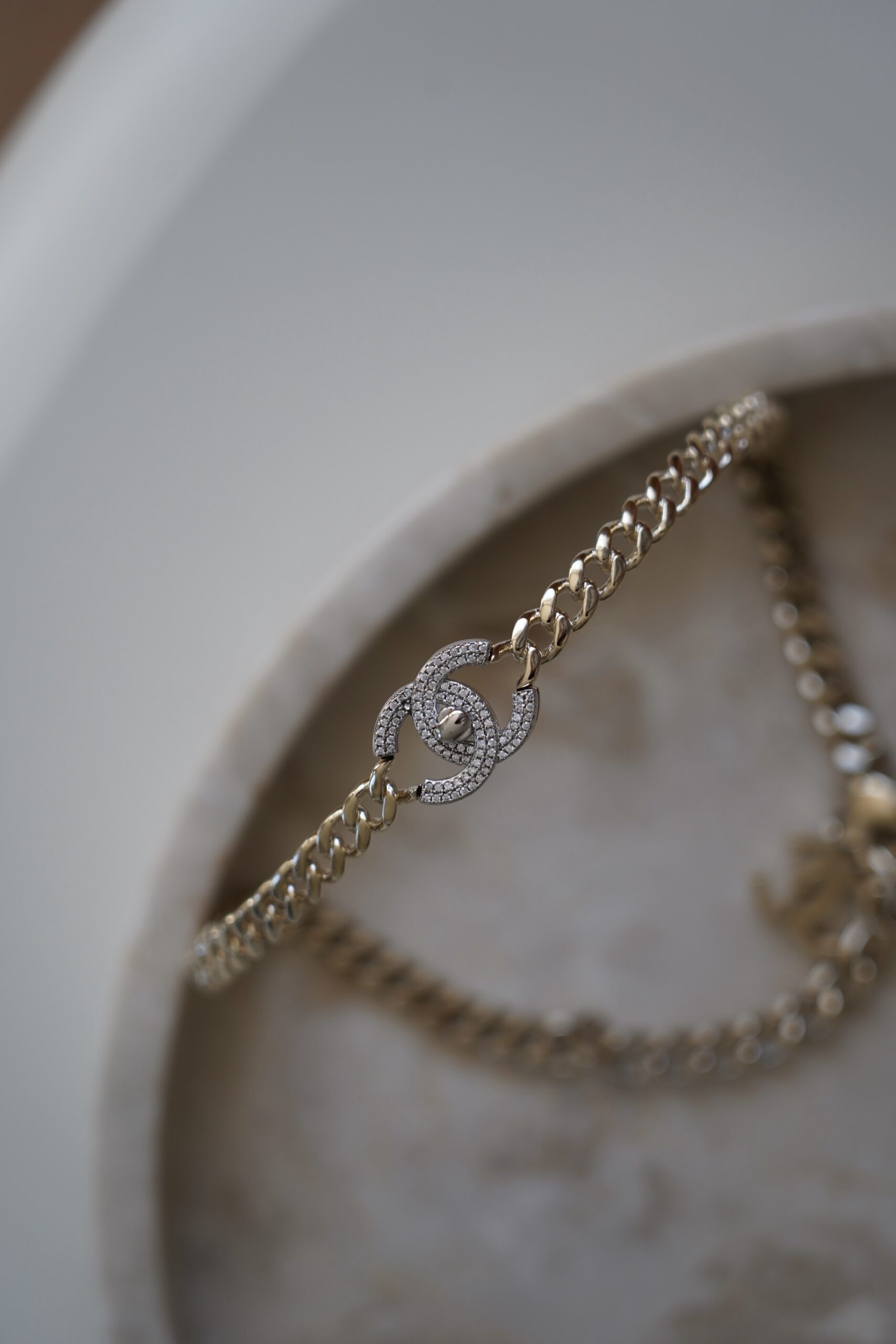 Choker Chanel Turnlock Full Set 2022 rok - obrazek 5