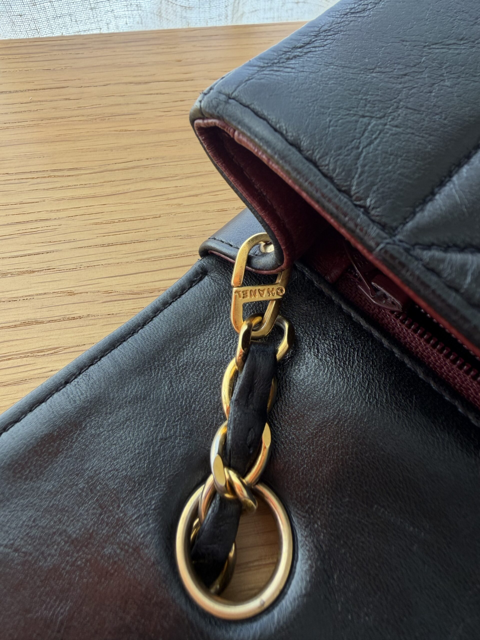 Chanel Medium Flap Diana - obrazek 34
