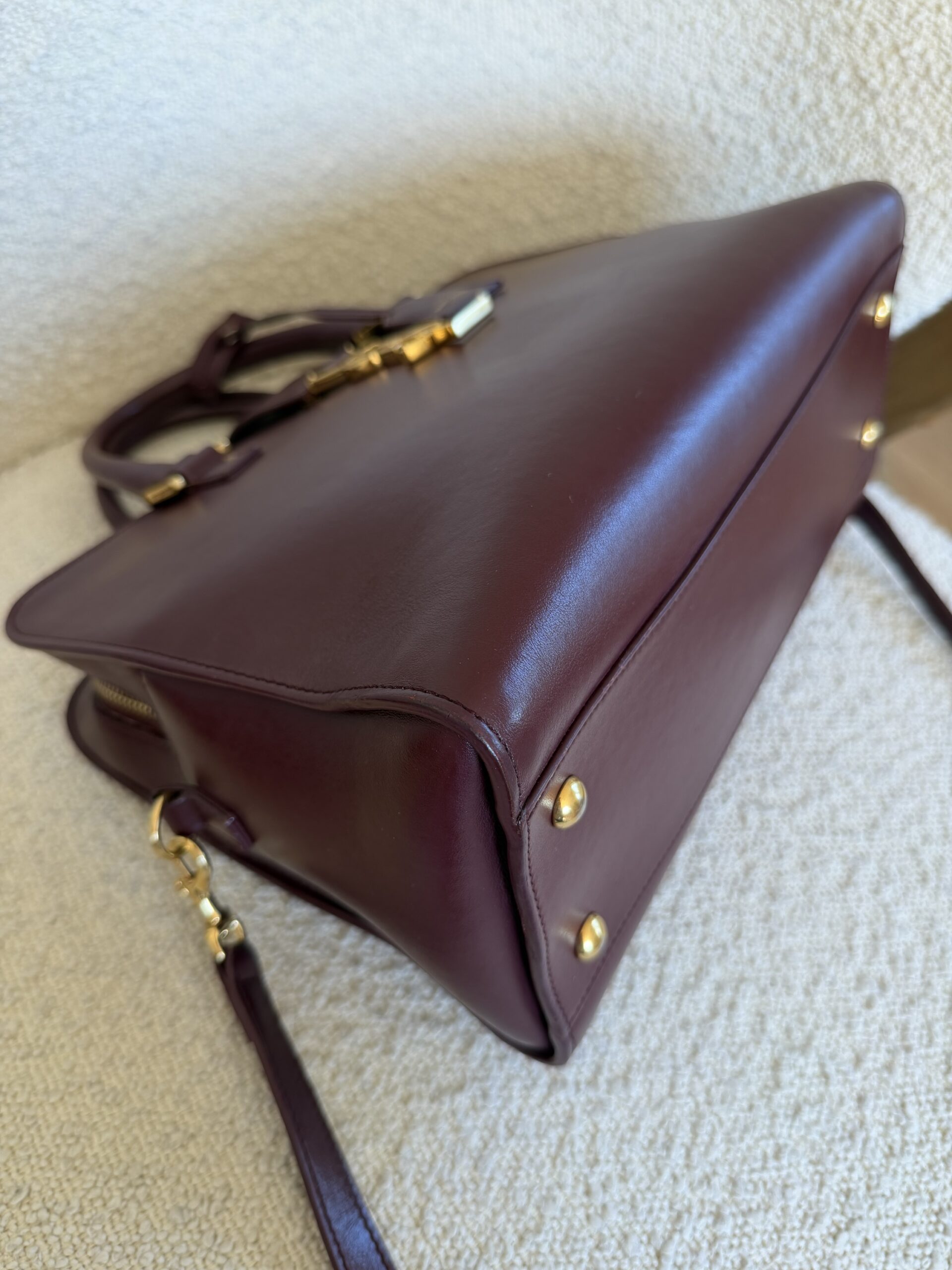 YSL Yves Saint Laurent Cabas Bag Burgundy - obrazek 16