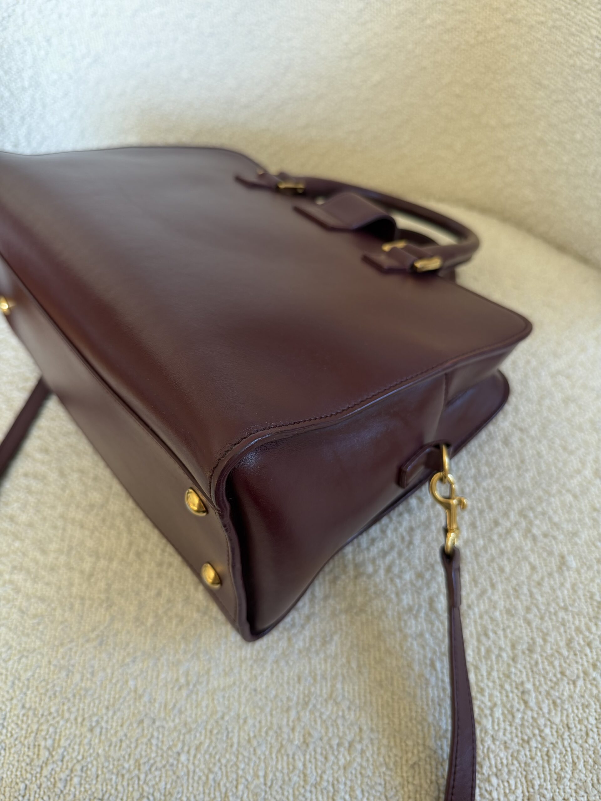 YSL Yves Saint Laurent Cabas Bag Burgundy - obrazek 20