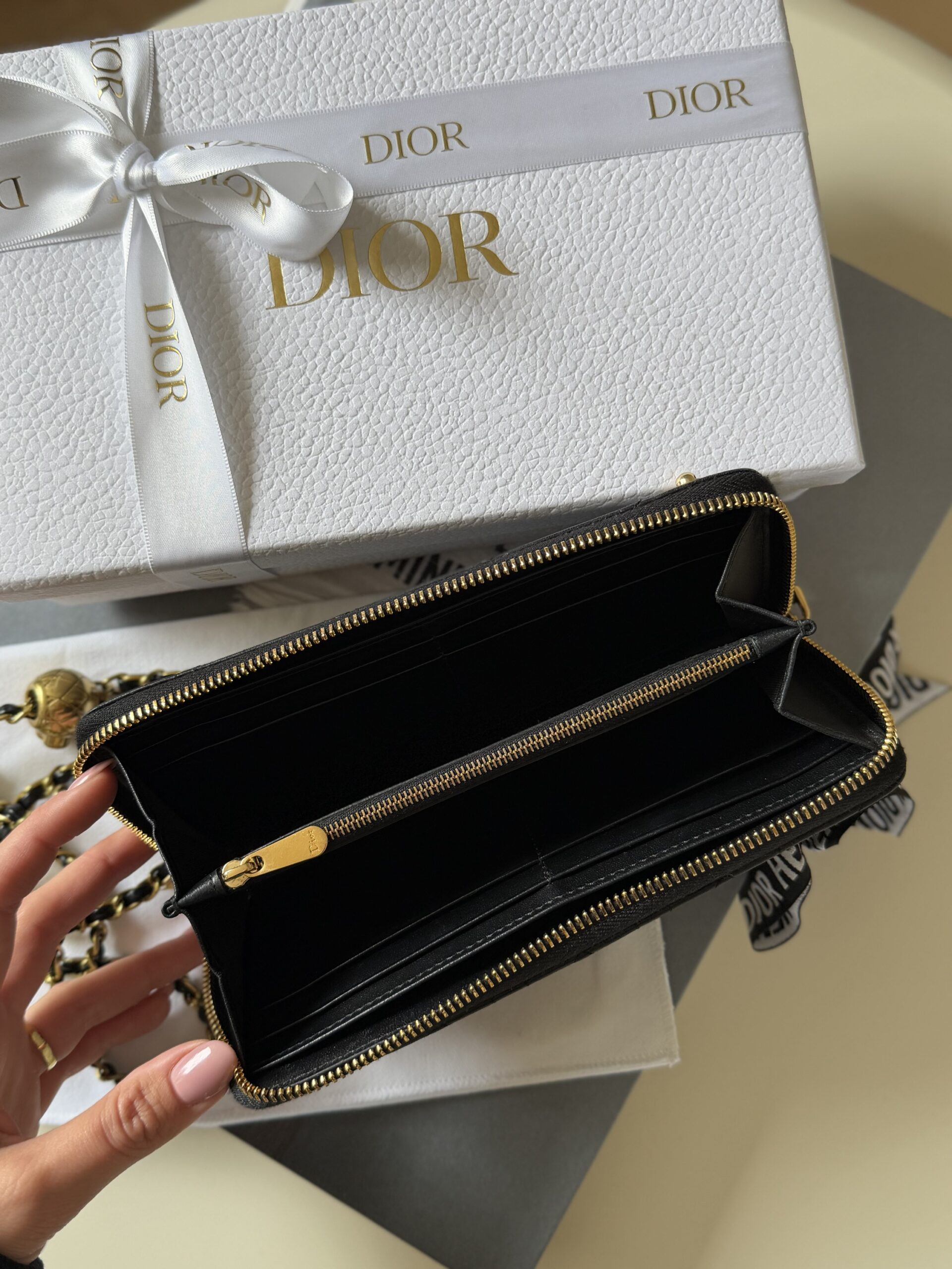 WOC Wallet On Chain Dior CD - obrazek 16