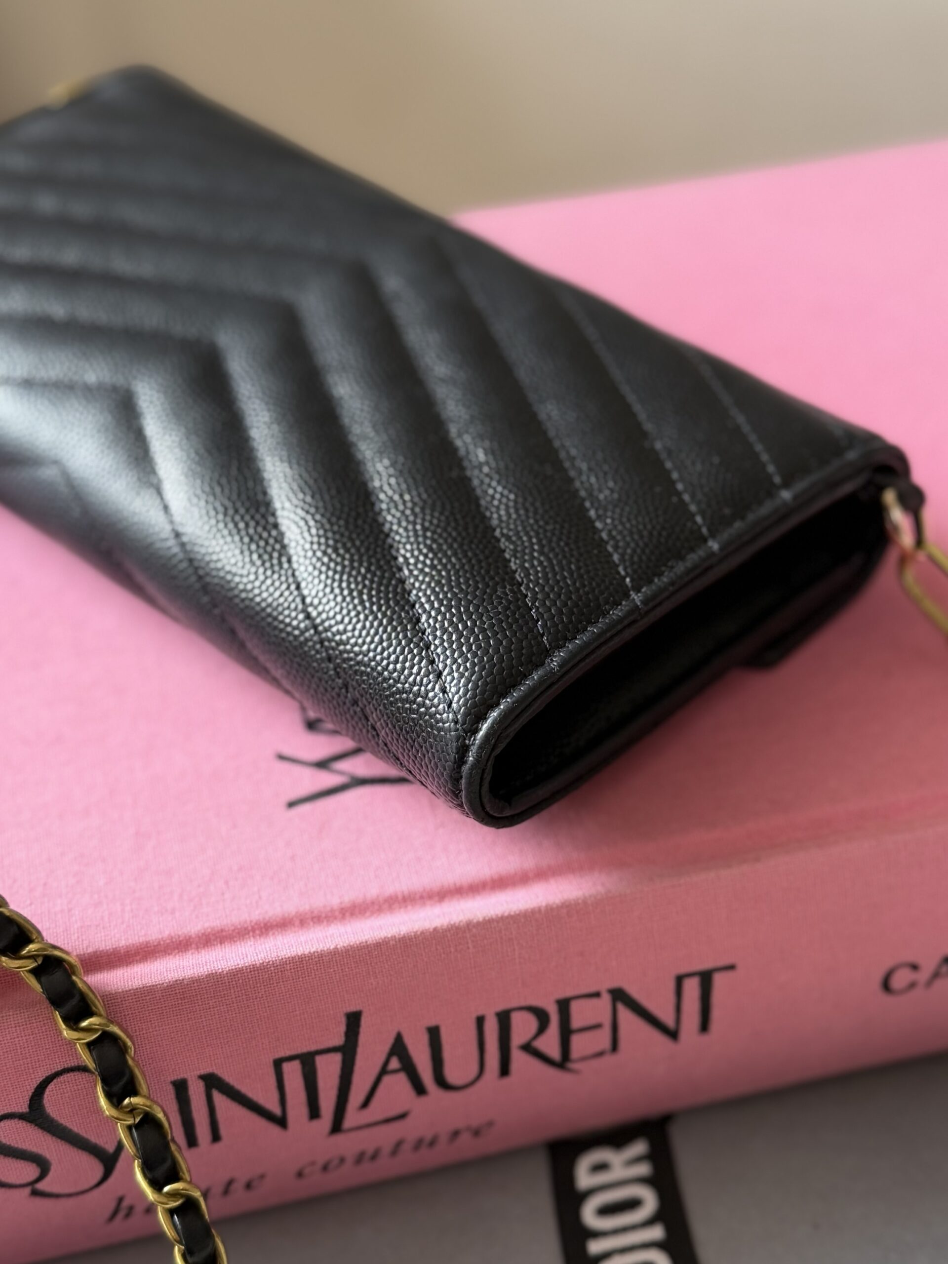YSL Yves Saint Laurent WOC Wallet On Chain - obrazek 14